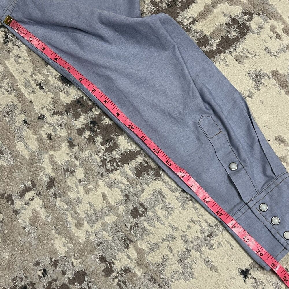 Wrangler Light Blue Pearl Snap Western Shirt Rockabilly Men’s Sz 16.5x34 Cowboy - Picture 8 of 11